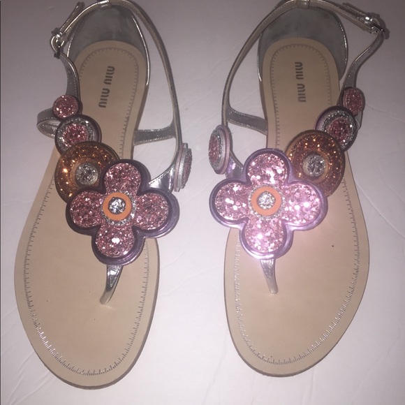 miu miu flower sandals